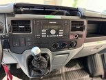 Ford Transit-10