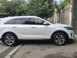 Kia Sorento-4