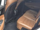 Kia Sorento-8