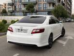 Toyota Camry-15