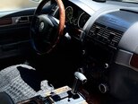 Volkswagen Touareg-10