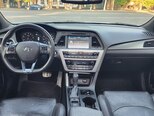 Hyundai Sonata-11