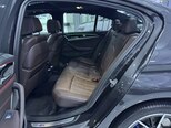 BMW 530e-14