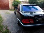 Mercedes E 240-14