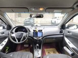 Hyundai Accent-6
