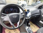Hyundai Accent-11