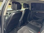 Volkswagen Passat-8