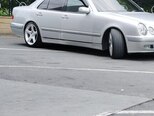 Mercedes E 280-5