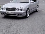 Mercedes E 280-9