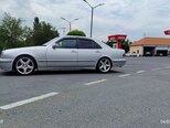 Mercedes E 280-12