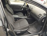 Toyota Avensis-10