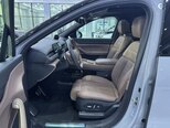Nio ES8-11