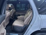 Nio ES8-14