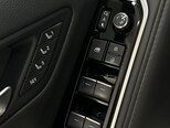 Toyota Land Cruiser-7
