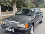 Mercedes 190-1