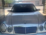 Mercedes E 240-3