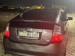 Toyota Prius-8