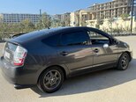 Toyota Prius-12