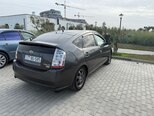 Toyota Prius-16