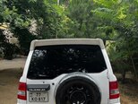 Mitsubishi Pajero io-5