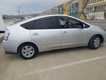 Toyota Prius-3