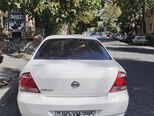 Nissan Sunny-2