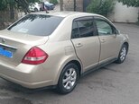 Nissan Tiida-7