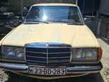 Mercedes W123-1