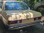 Mercedes W123-4