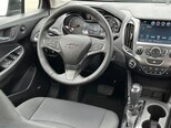 Chevrolet Cruze-12