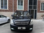 Hyundai H-1-2