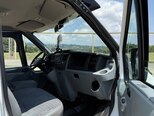 Ford Transit-14