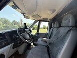 Ford Transit-10