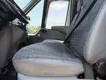 Ford Transit-13