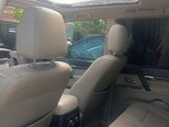 Mitsubishi Pajero-12