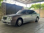 Mercedes E 240-3