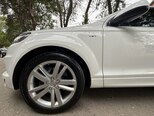 Audi Q7-9