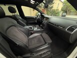 Audi Q7-21