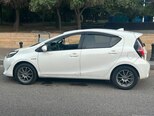 Toyota Aqua-3
