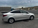 Hyundai Accent-3