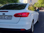 Ford Focus-7