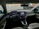 Hyundai Elantra-11