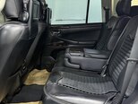 Lexus LX 570-21