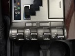 Lexus LX 570-29