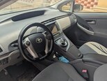 Toyota Prius-5