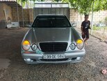 Mercedes E 220-5