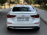 Honda Insight-2