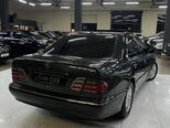 Mercedes E 270-5