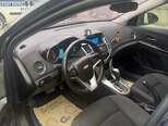 Chevrolet Cruze-13