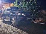 Toyota Hilux Surf-2
